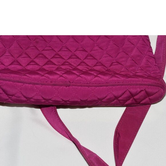 Vera Bradley Magenta Quilted Hipster Trendy Crossbody/Shoulder Bag Purse - Picture 5 of 6